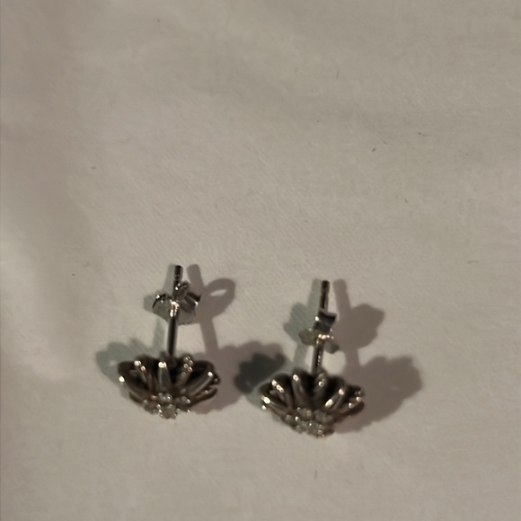David Yurman Starburst Earrings - Picture 3 of 5